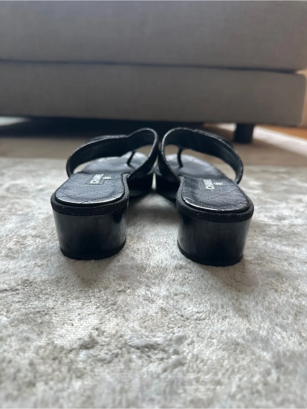 Chanel Black Quilted Leather CC Thong Sandals – Size 38.5